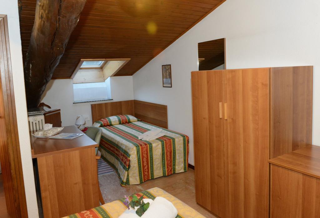 Albergo Altavilla ティラーノ エクステリア 写真